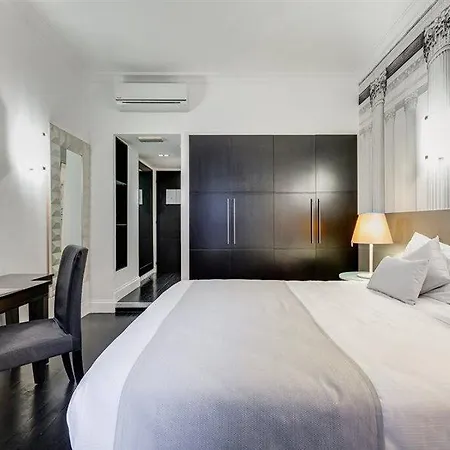 Penzion Residenza A -via Veneto Fashion -self Check-in 4*