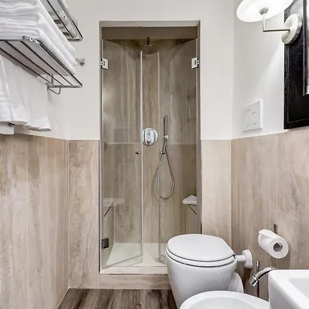 Residenza A -via Veneto Fashion -self Check-in 4* Řím